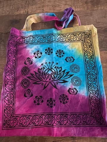 3249299005080592081037767313155106884297331n