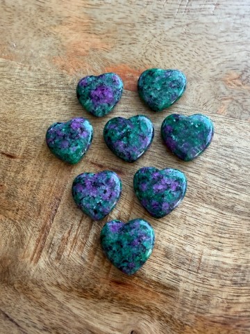 Epidoot zoisite hartje