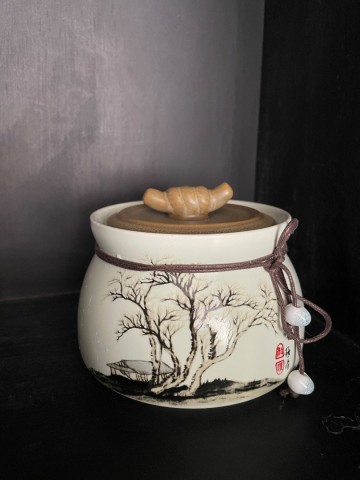 Keramische urn beige boom